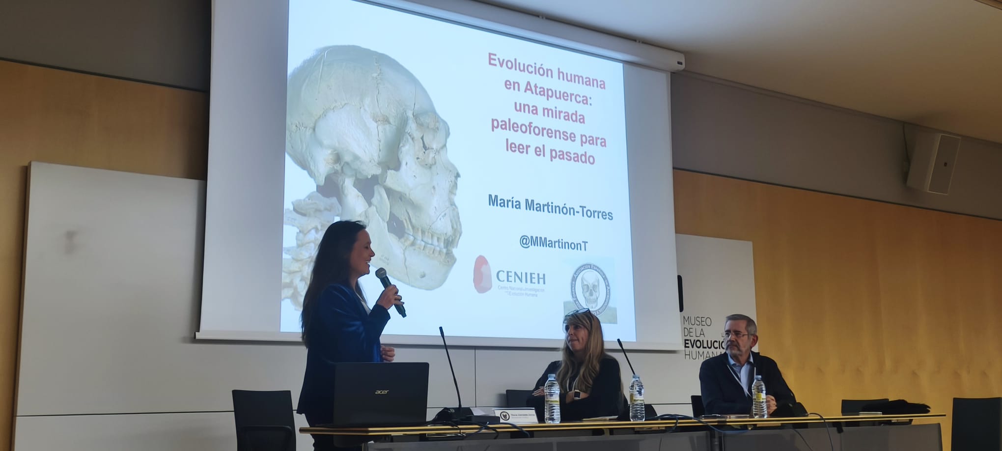Conferencia de Clasura de la reunión científica de la AEAOF por María Martinón Torres/UCC+I CENIEH