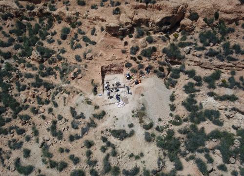 Detalle aéreo de la excavación en el yacimiento de Guefaït-4/Alfonso Benito 