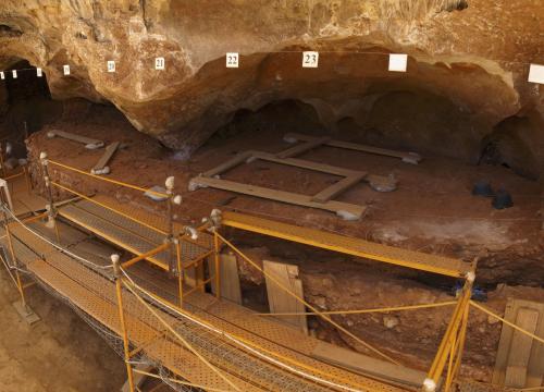 Técnicas de prospección geofísica para conocer las cuevas de Atapuerca